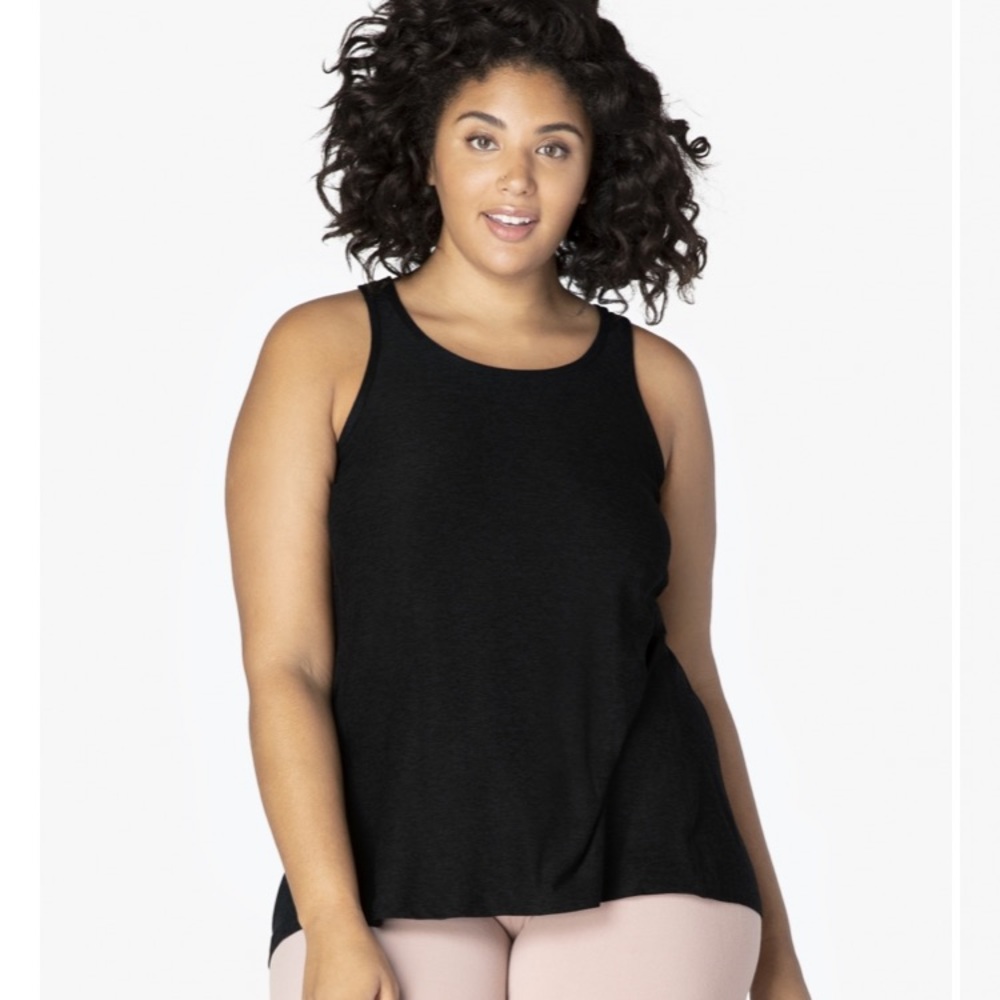 Keyhole tank, heather GREEN!